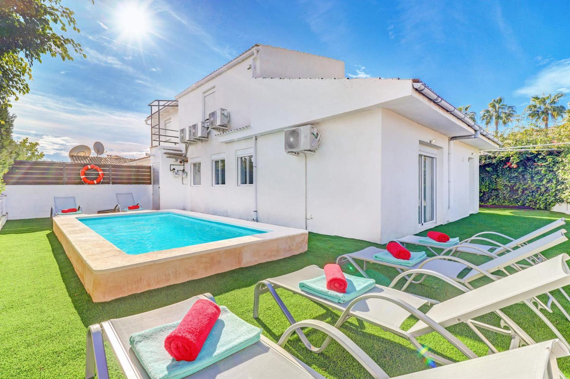 Casa Pascual By *